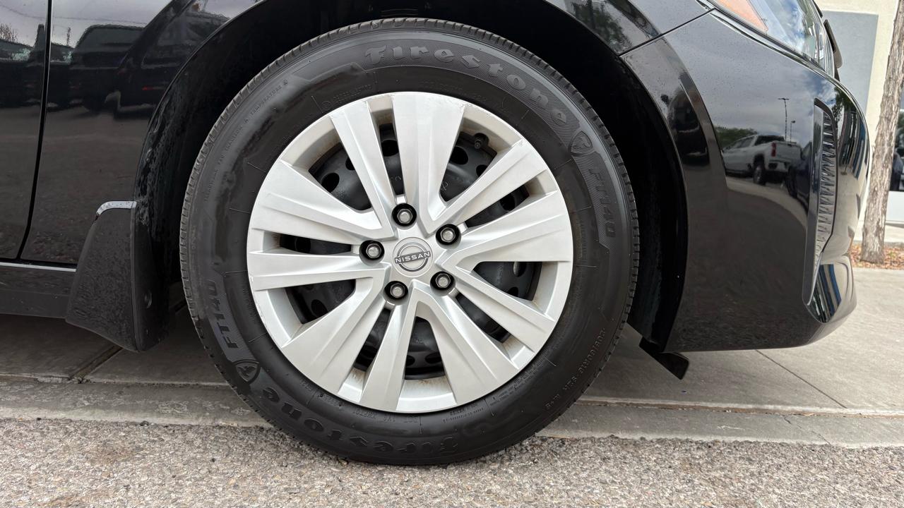 Nissan Sentra S 2025