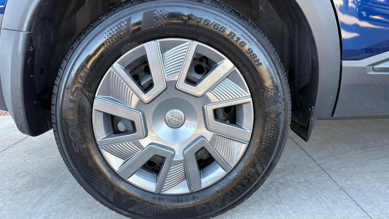 Nissan Kicks S 2025