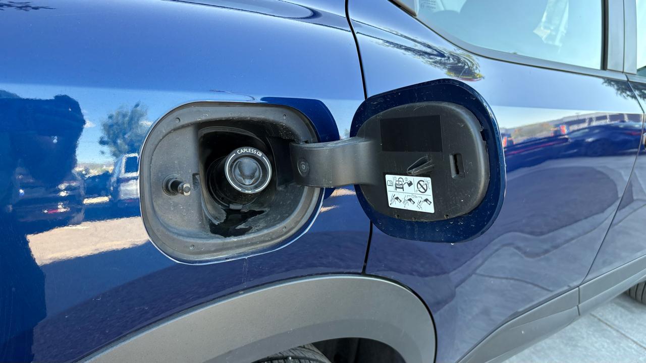 Nissan Kicks S 2025