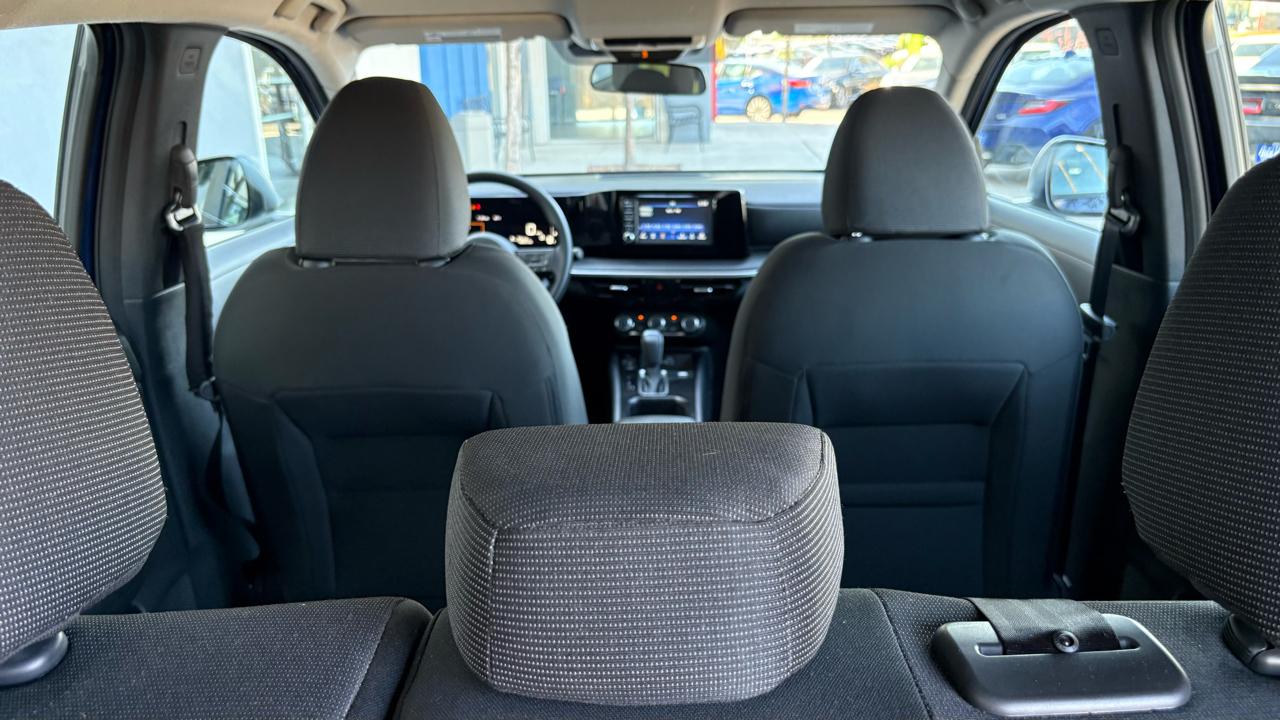 Nissan Kicks S 2025