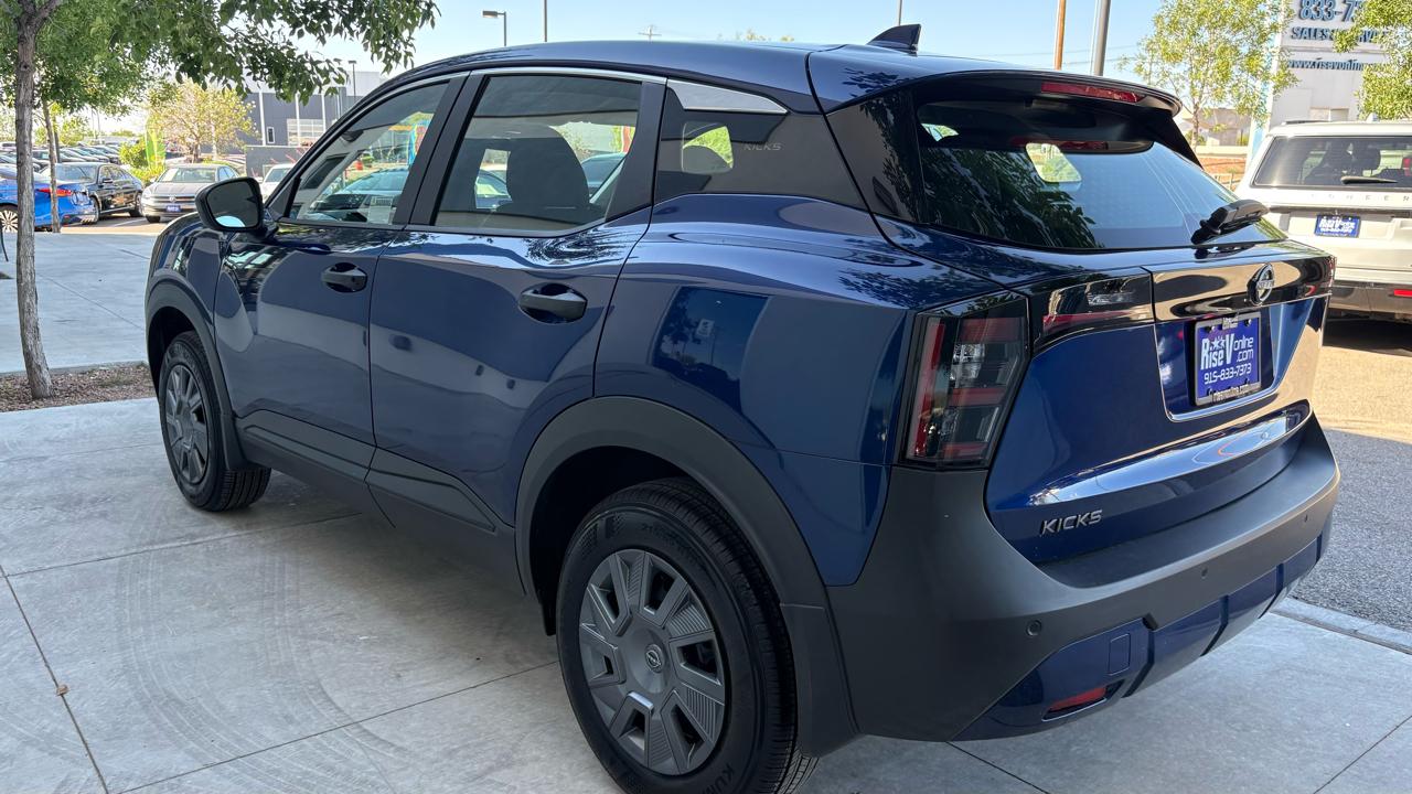Nissan Kicks S 2025