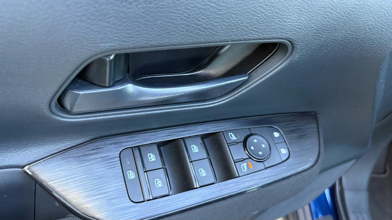 Nissan Kicks S 2025