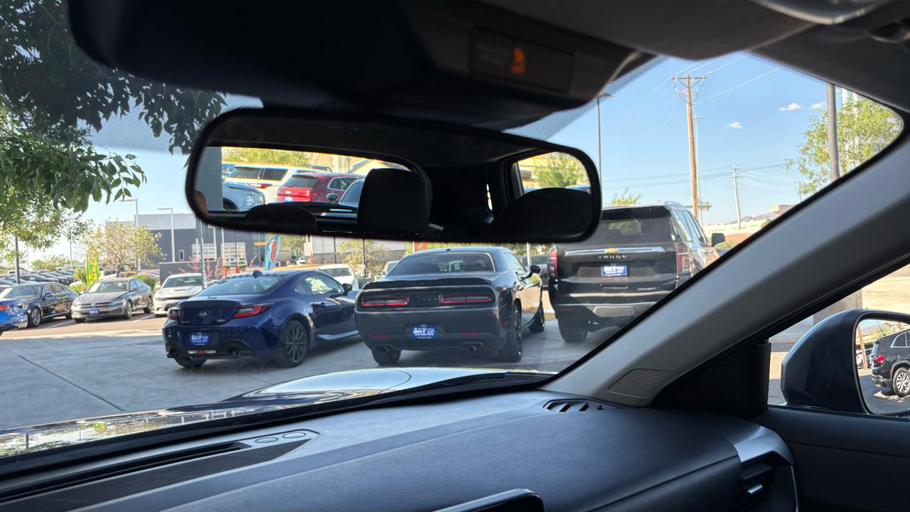 Nissan Kicks S 2025
