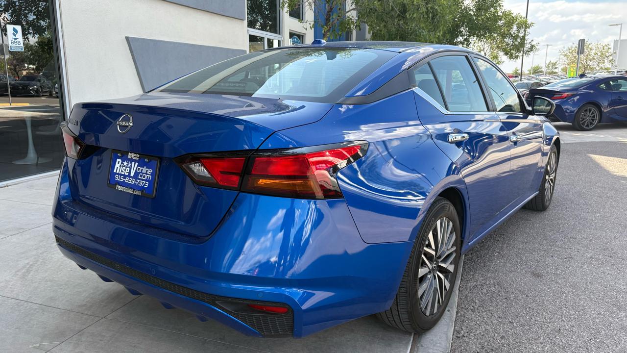 Nissan Altima 2.5 SV 2025