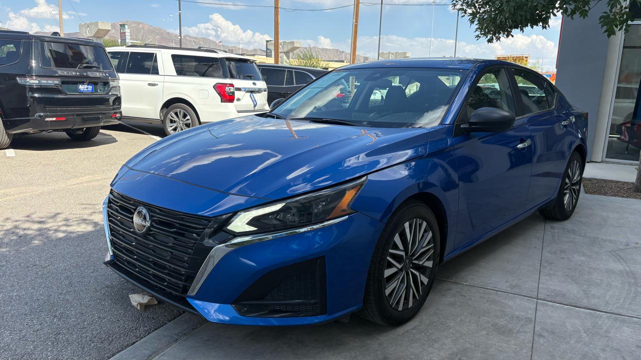 Nissan Altima 2.5 SV 2025