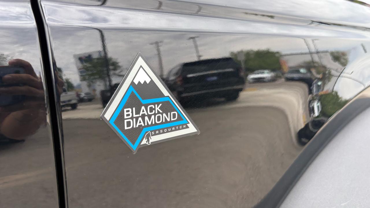 Ford Bronco Black Diamond 4-Door 2024
