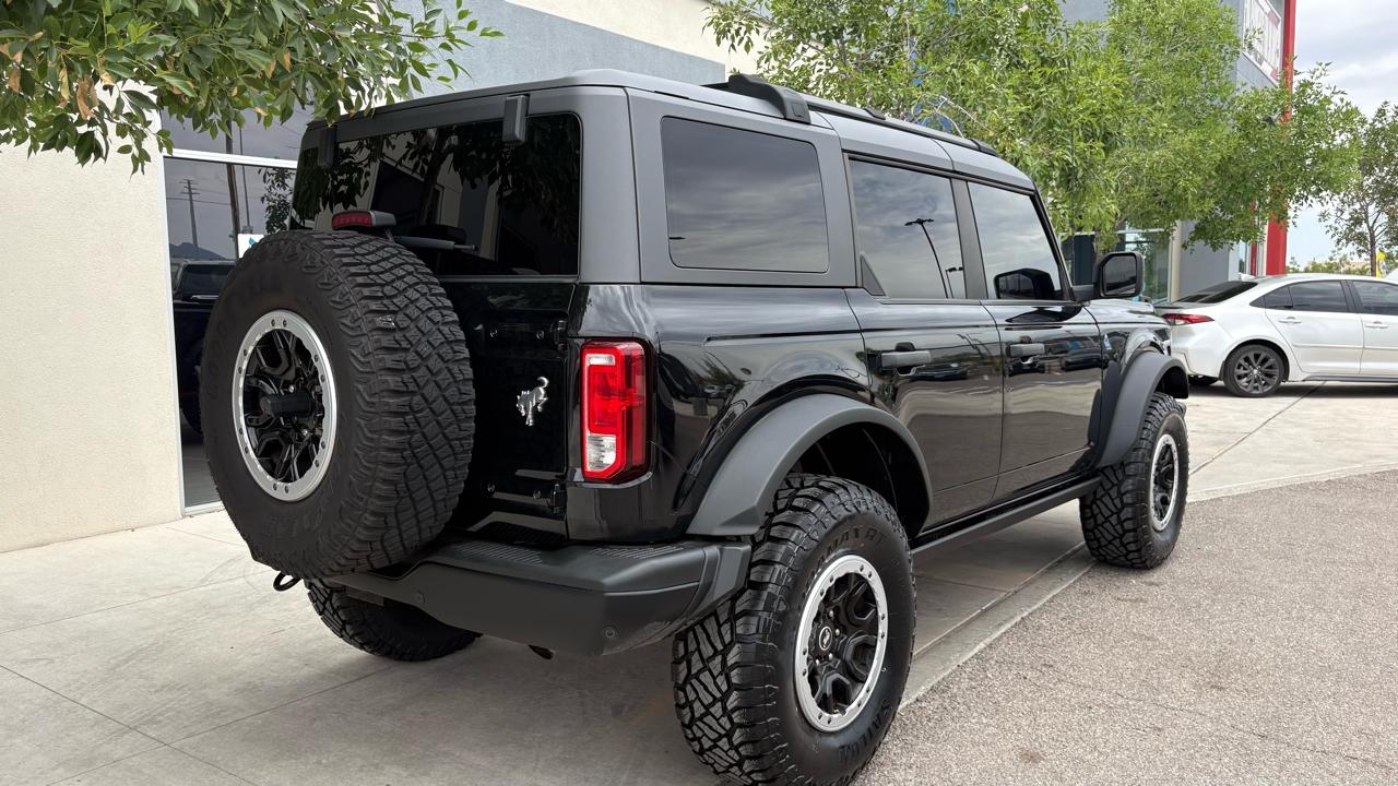 Ford Bronco Black Diamond 4-Door 2024
