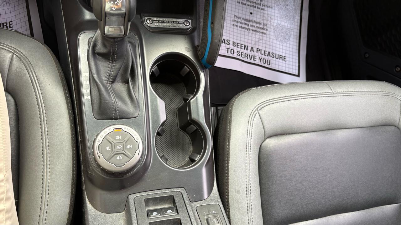 Ford Bronco Black Diamond 4-Door 2024