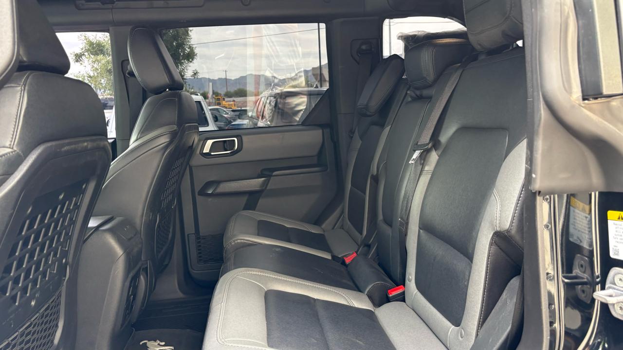 Ford Bronco Black Diamond 4-Door 2024