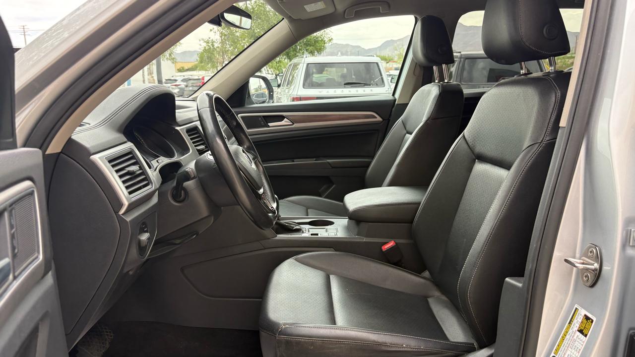 Volkswagen Atlas V6 SE w/Technology 2018