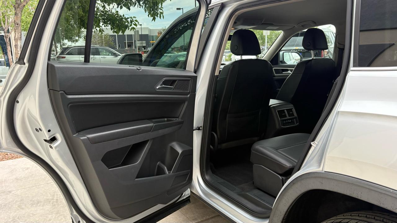 Volkswagen Atlas V6 SE w/Technology 2018