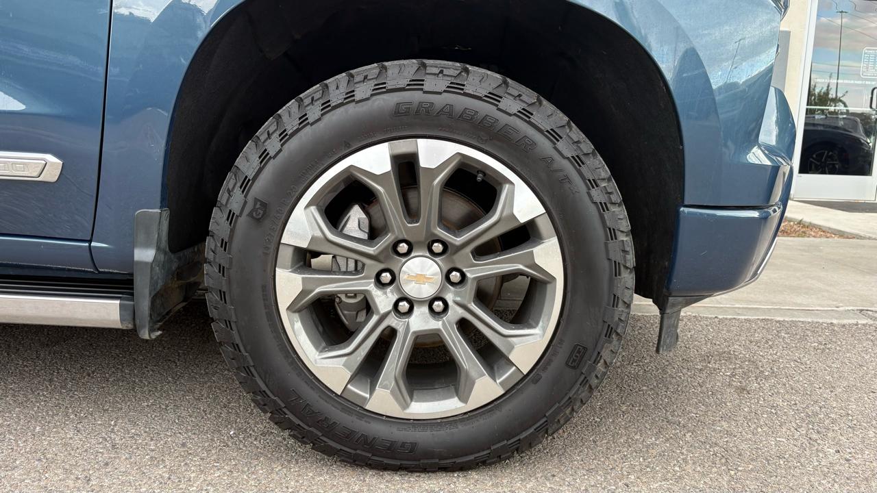 Chevrolet Silverado 1500 High Country Crew Cab 4WD 2024