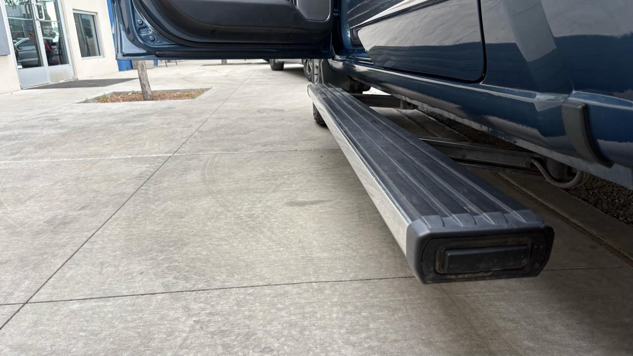 Chevrolet Silverado 1500 High Country Crew Cab 4WD 2024