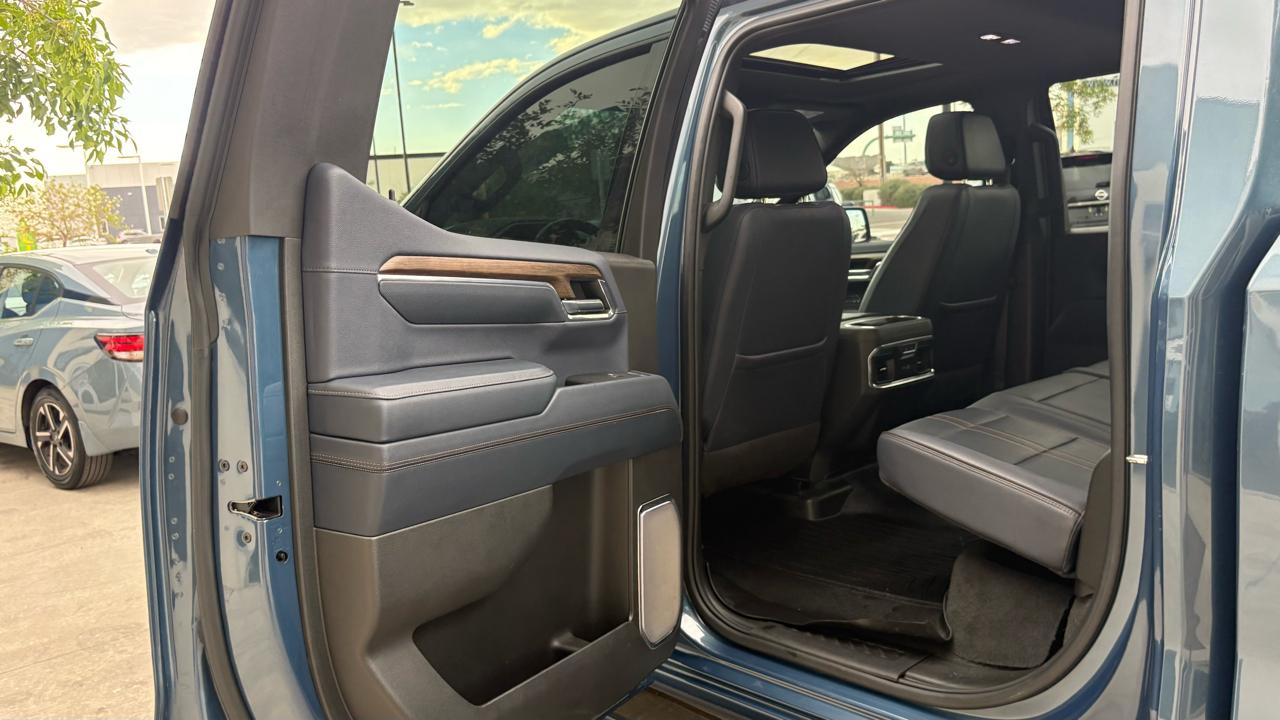Chevrolet Silverado 1500 High Country Crew Cab 4WD 2024