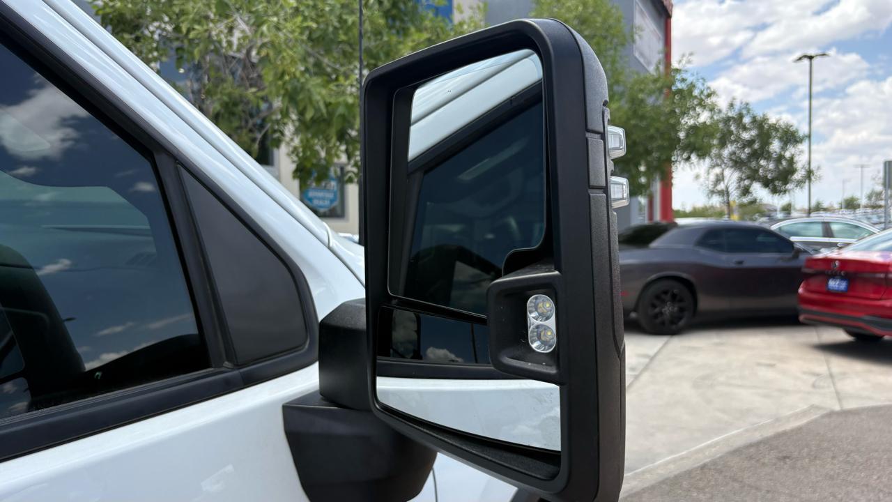 Chevrolet Silverado 2500HD Custom Double Cab Short Box 2WD 2025