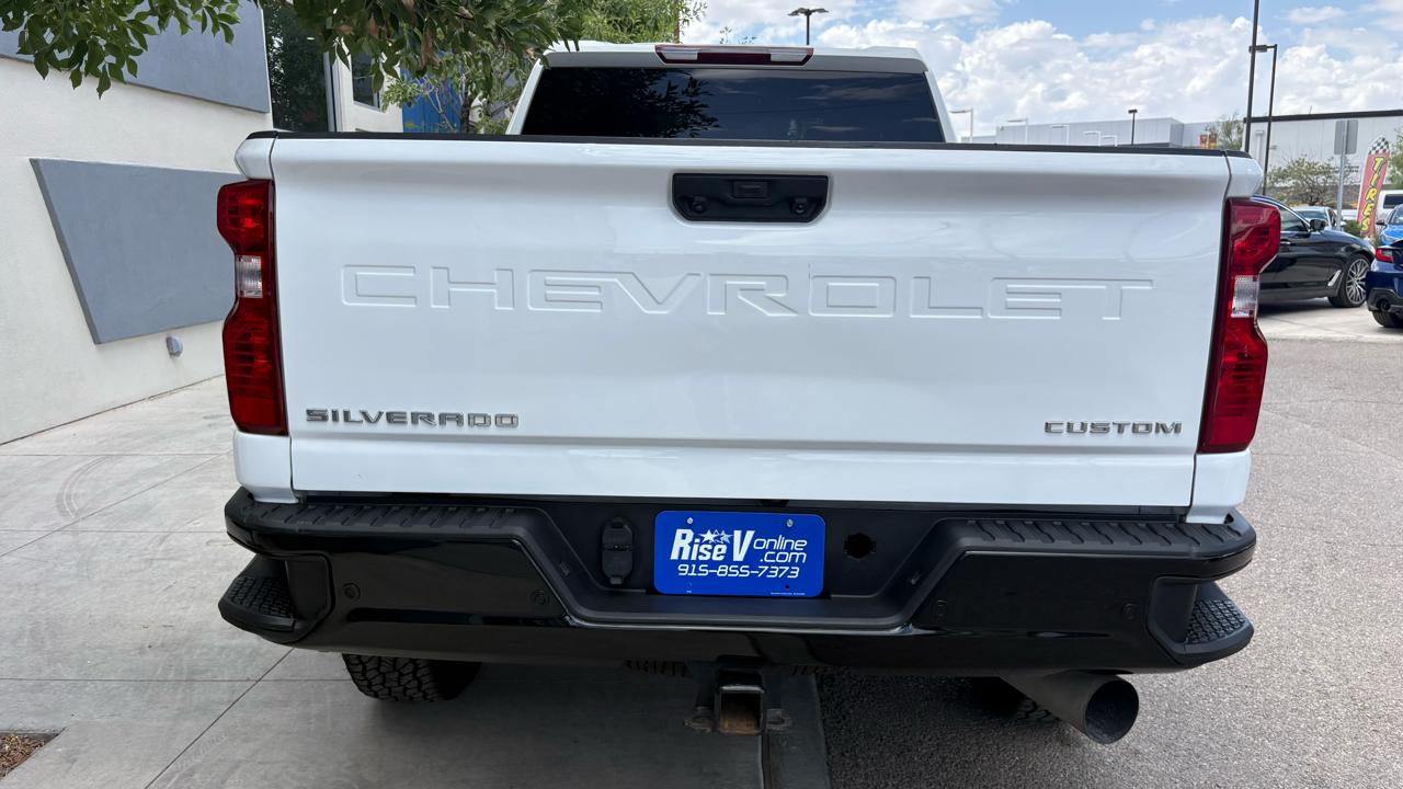Chevrolet Silverado 2500HD Custom Double Cab Short Box 2WD 2025