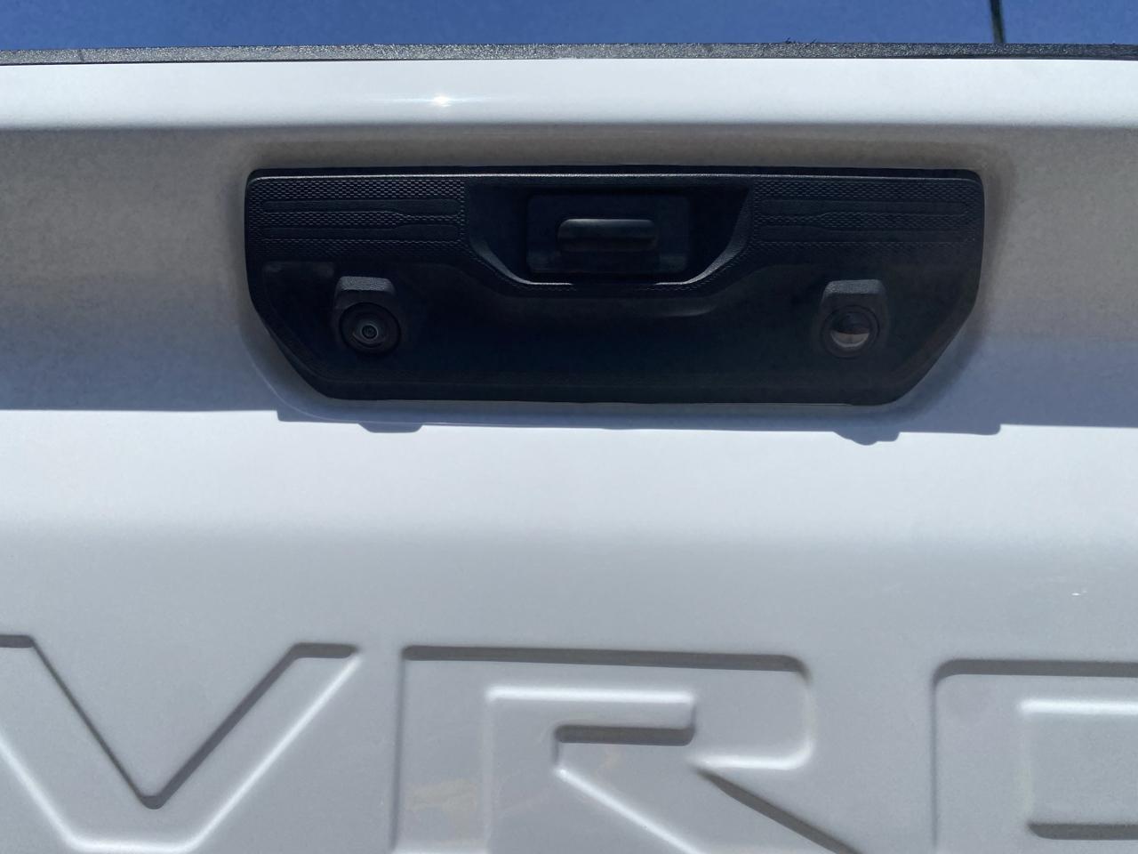 Chevrolet Silverado 2500HD Custom Double Cab Short Box 2WD 2025