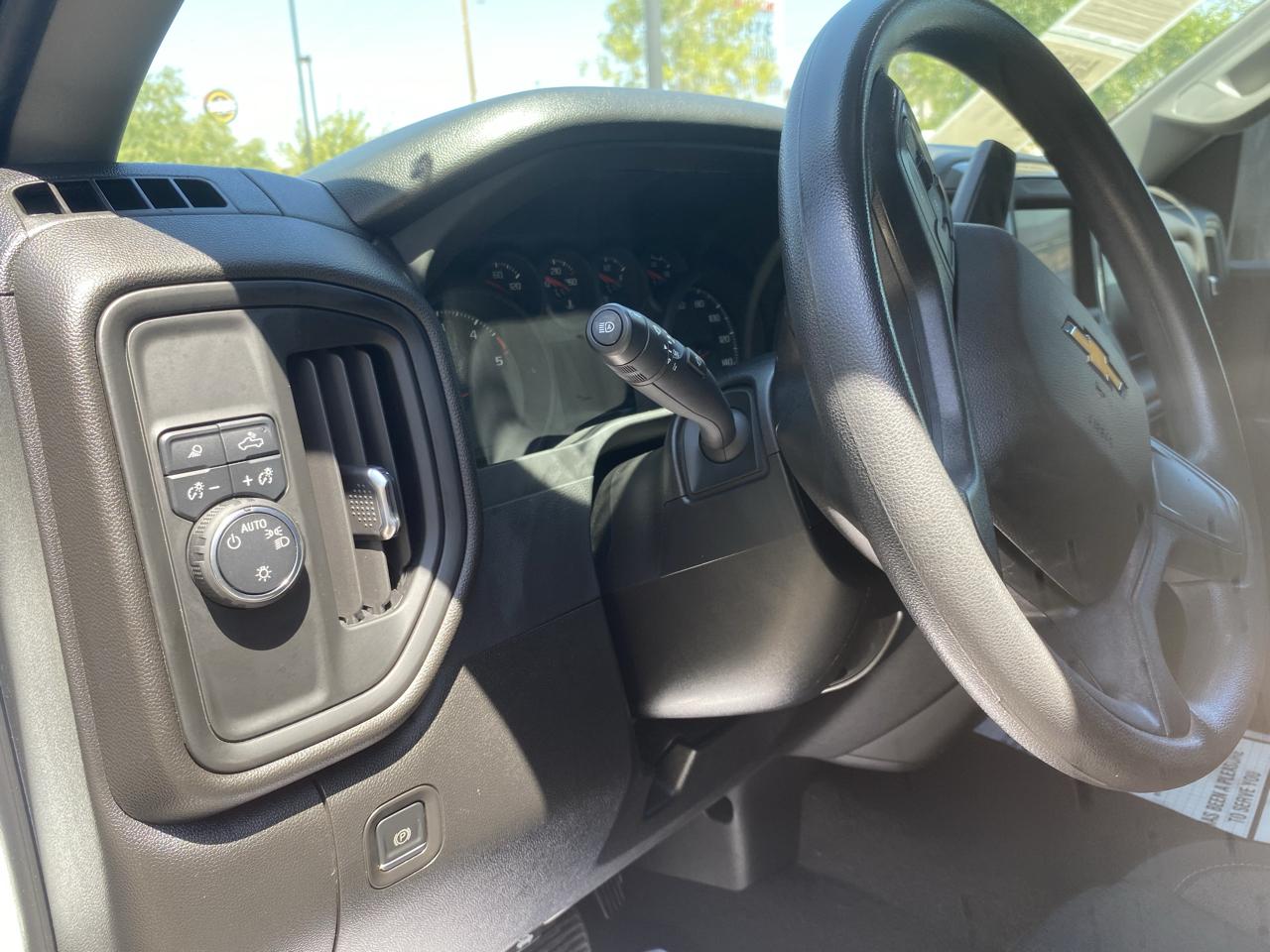 Chevrolet Silverado 2500HD Custom Double Cab Short Box 2WD 2025