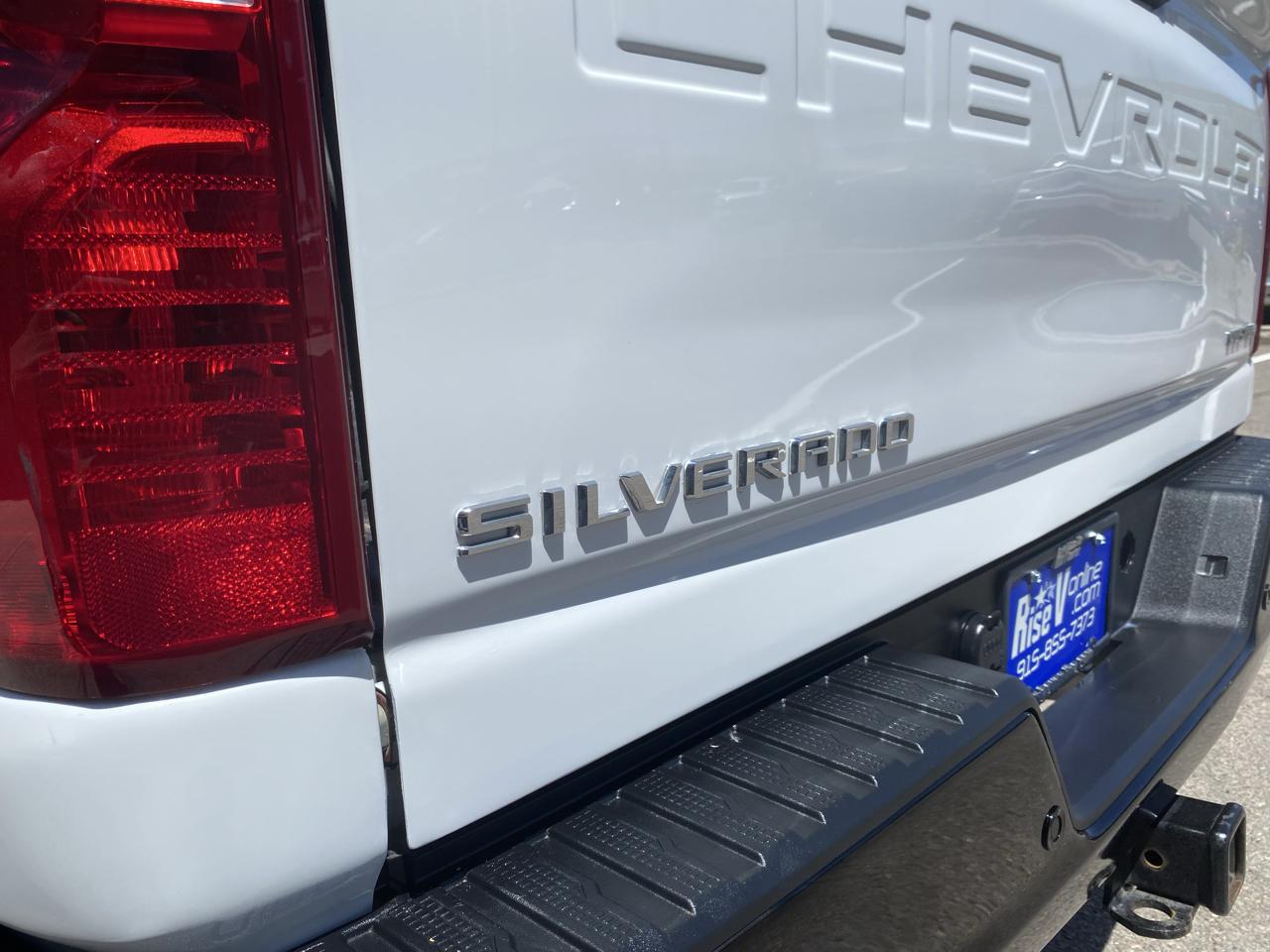 Chevrolet Silverado 2500HD Custom Double Cab Short Box 2WD 2025