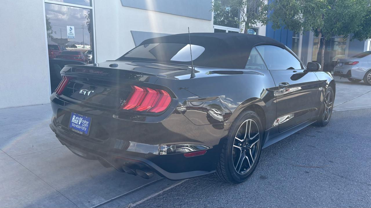 Ford Mustang  2020