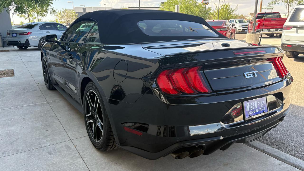 Ford Mustang  2020