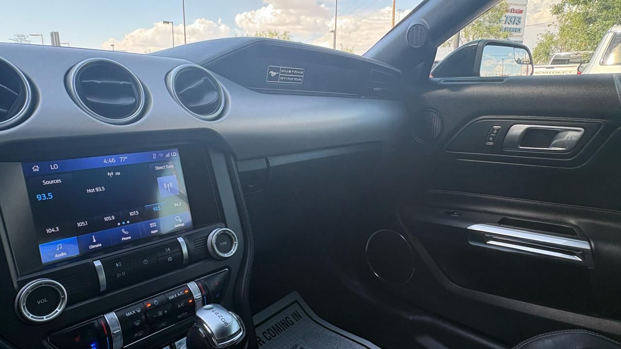 Ford Mustang  2020