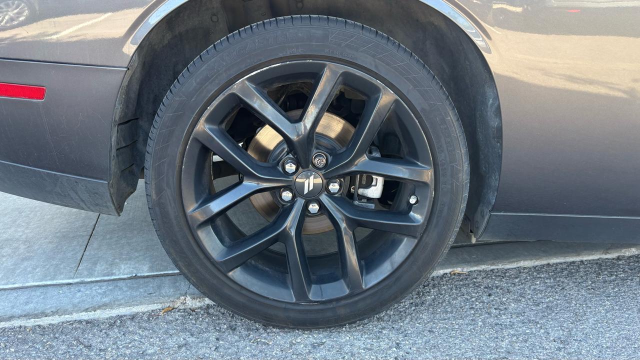 Dodge Challenger SXT 2022