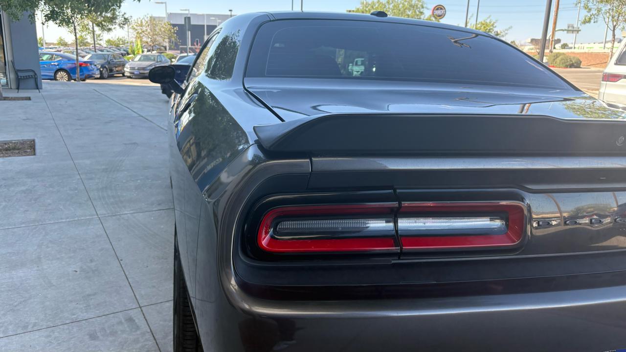 Dodge Challenger SXT 2022