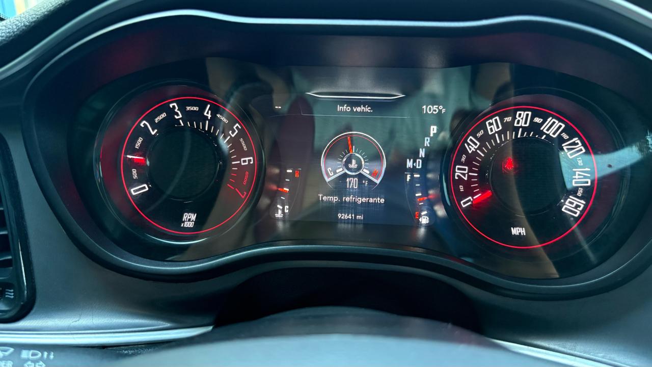 Dodge Challenger SXT 2022