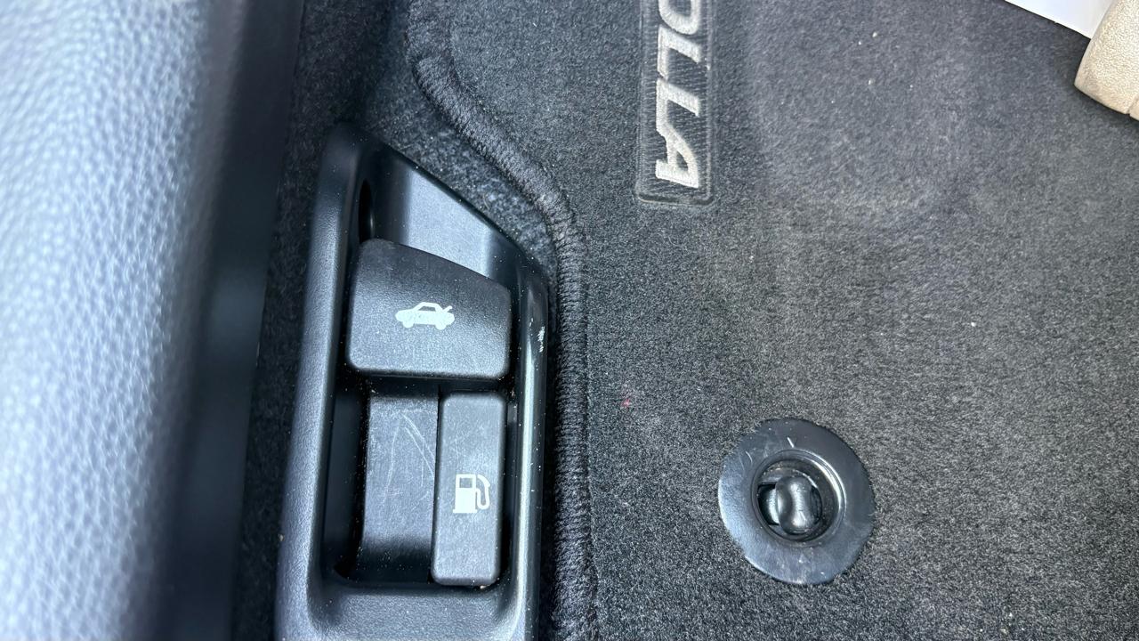 Toyota Corolla SE 2025