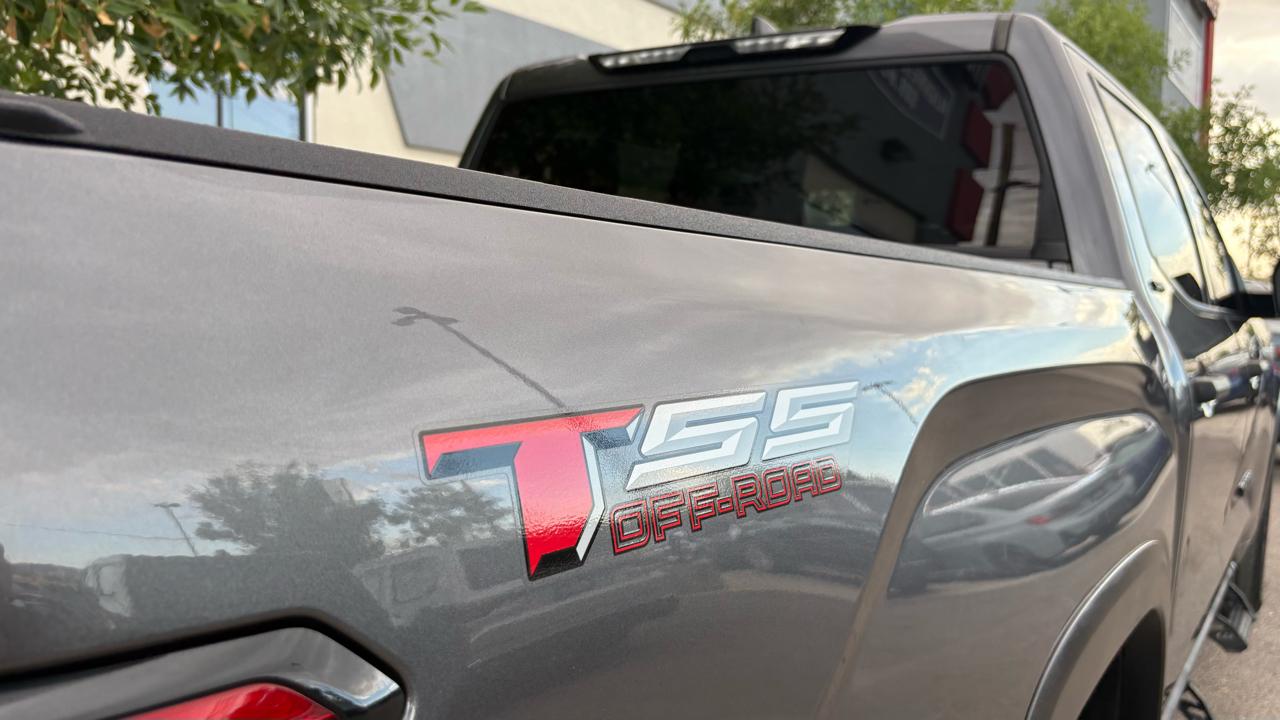 Toyota Tundra SR5 CrewMax 2WD 2023