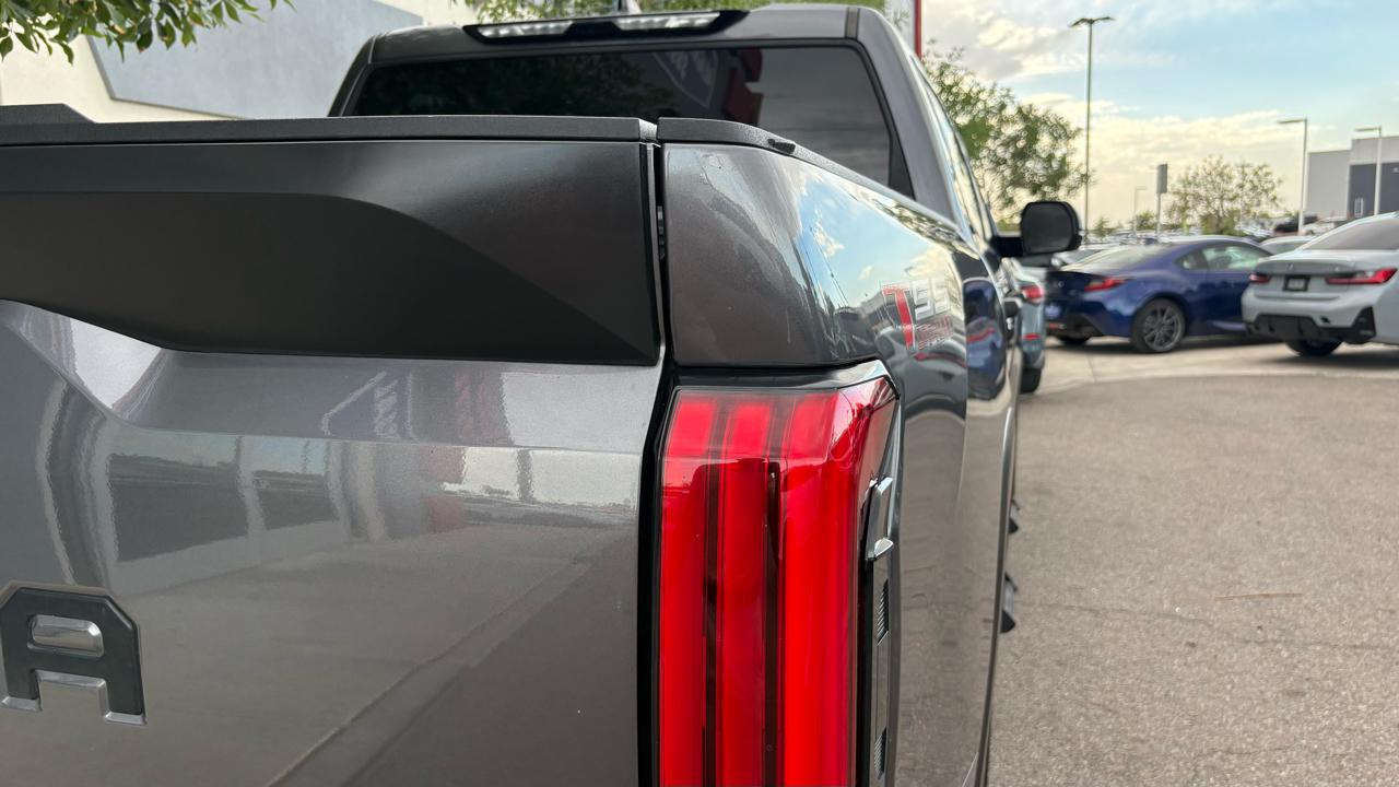 Toyota Tundra SR5 CrewMax 2WD 2023