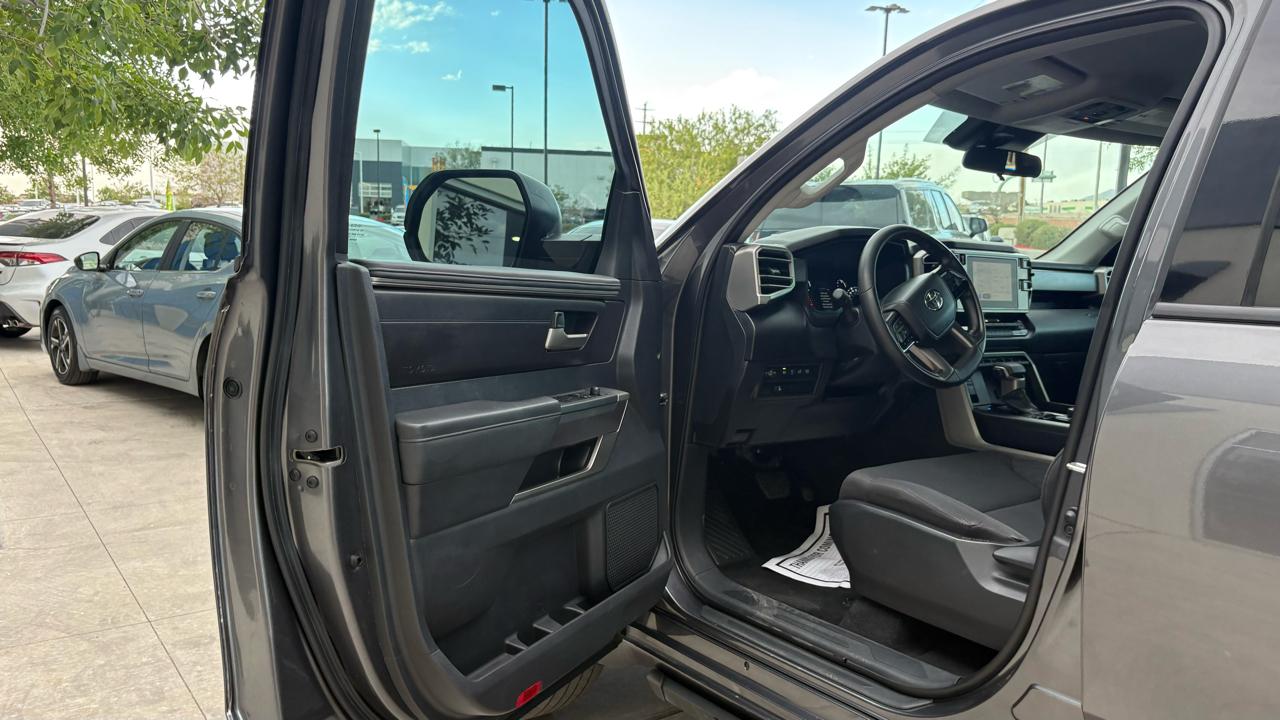 Toyota Tundra SR5 CrewMax 2WD 2023