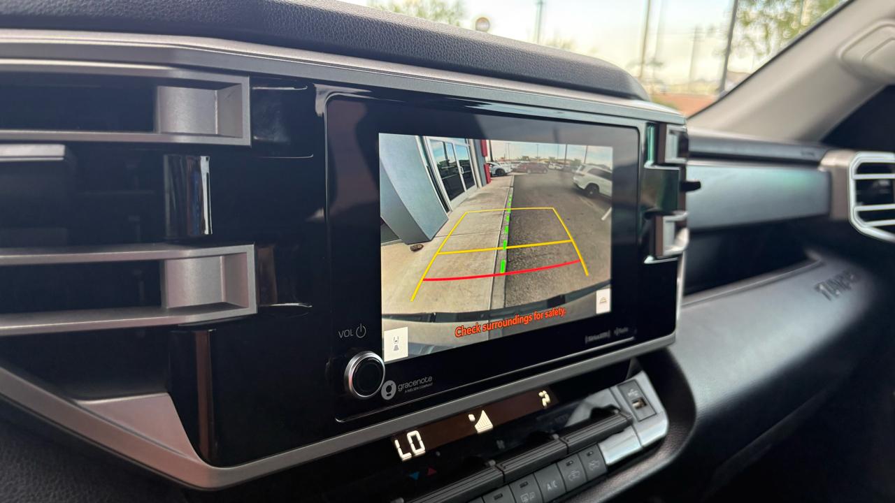 Toyota Tundra SR5 CrewMax 2WD 2023