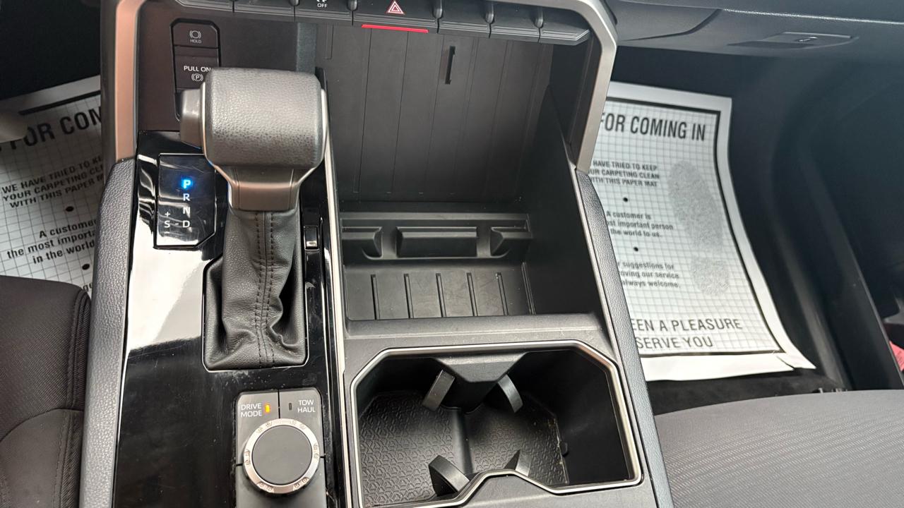 Toyota Tundra SR5 CrewMax 2WD 2023