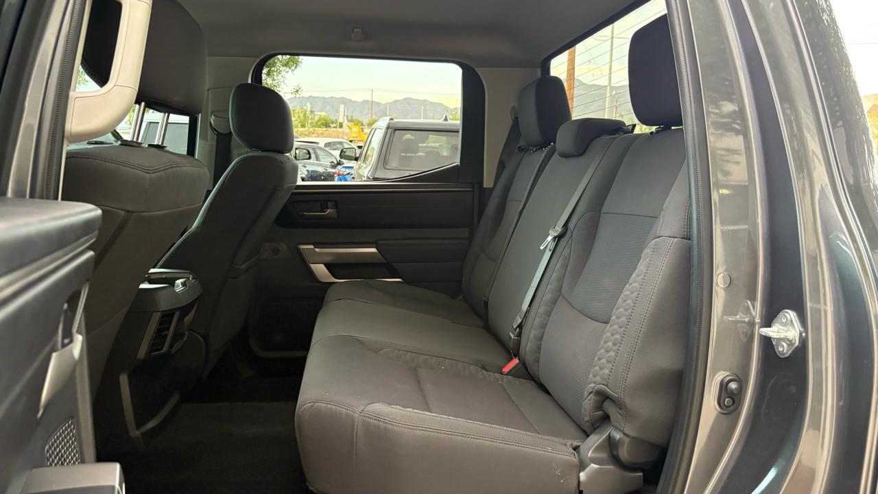Toyota Tundra SR5 CrewMax 2WD 2023