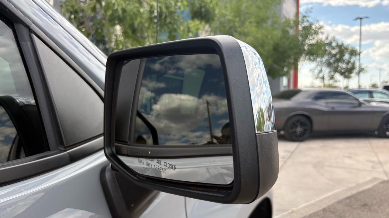 Chevrolet Silverado 1500 LT Crew Cab 2WD 2024