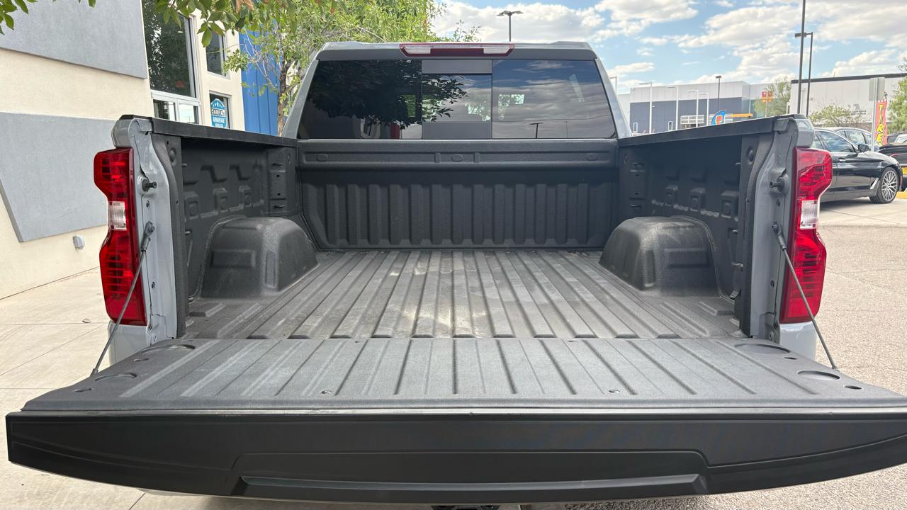 Chevrolet Silverado 1500 LT Crew Cab 2WD 2024