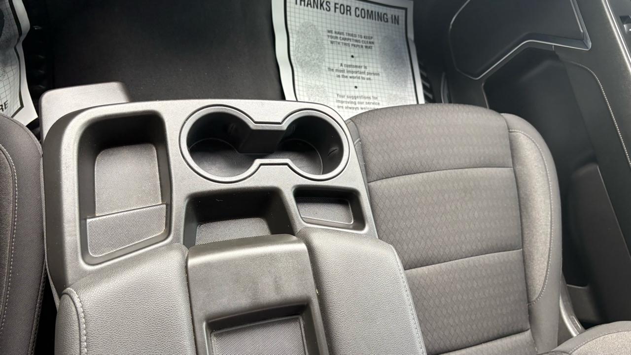 Chevrolet Silverado 1500 LT Crew Cab 2WD 2024