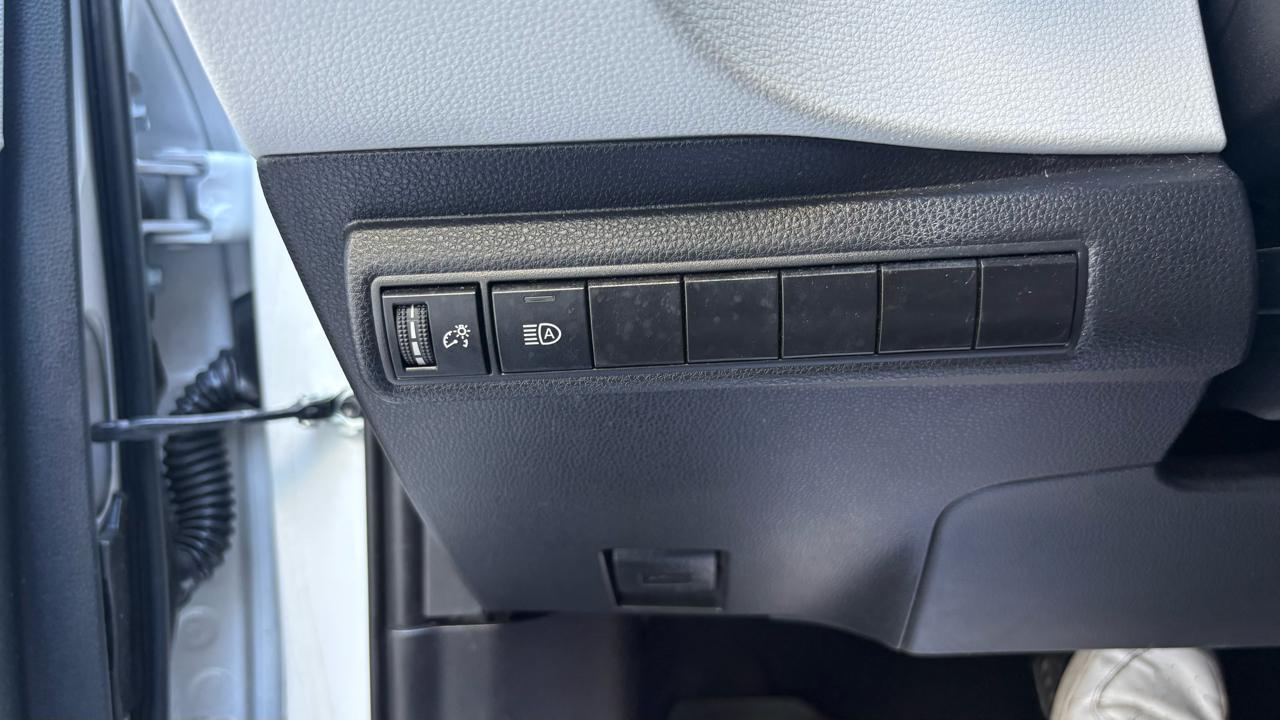 Toyota Corolla FX 2025