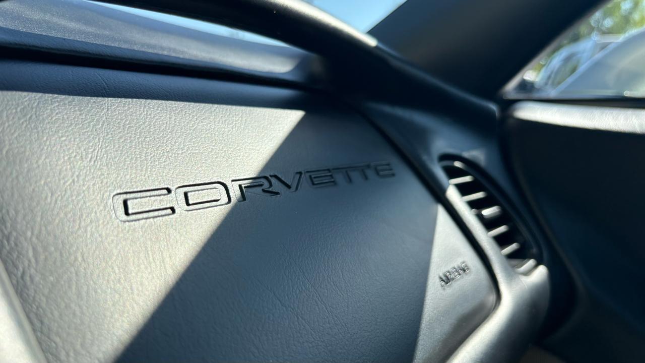 Chevrolet Corvette Coupe 2004