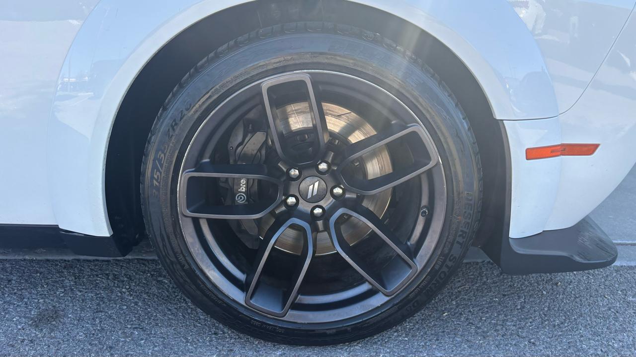 Dodge Challenger R/T Scat Pack Widebody RWD 2019
