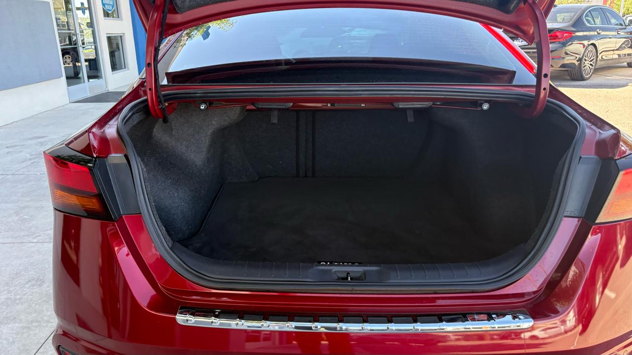 Nissan Altima 2.5 SR 2021