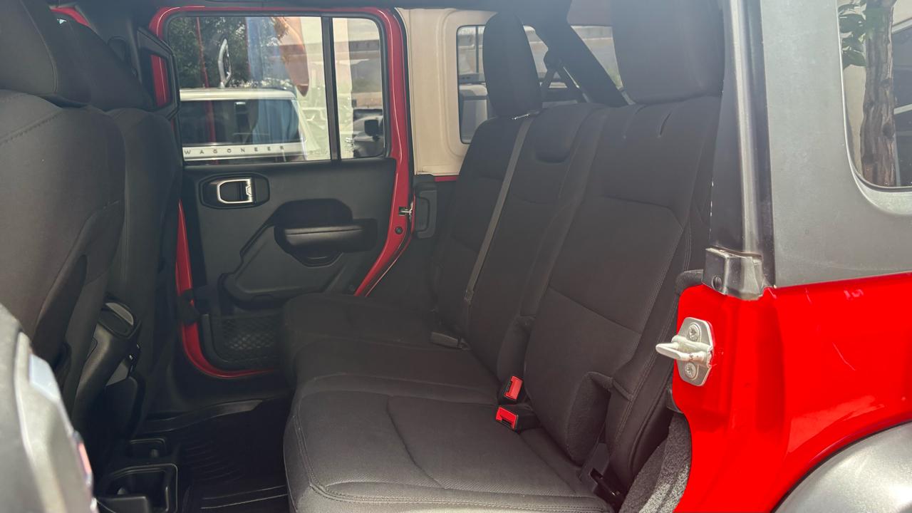 Jeep Wrangler Unlimited Sport 2019