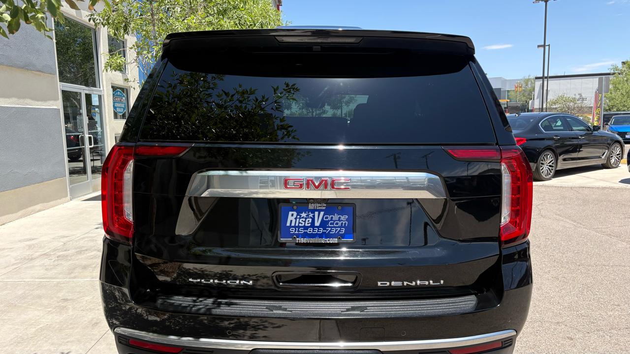 GMC Yukon Denali 4WD 2023
