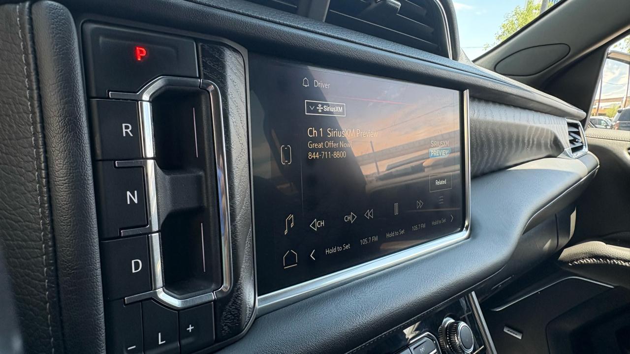 GMC Yukon Denali 4WD 2023