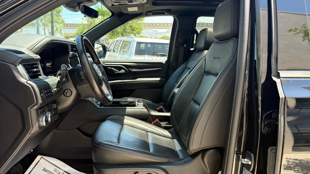 GMC Yukon Denali 4WD 2023