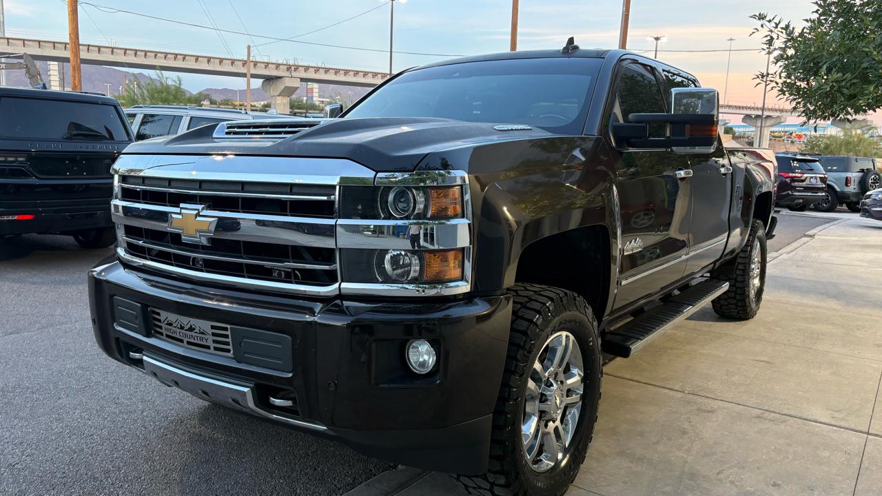 Chevrolet Silverado 2500HD High Country Crew Cab Short Box 4WD 2019