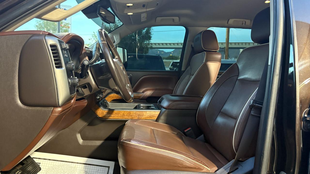 Chevrolet Silverado 2500HD High Country Crew Cab Short Box 4WD 2019
