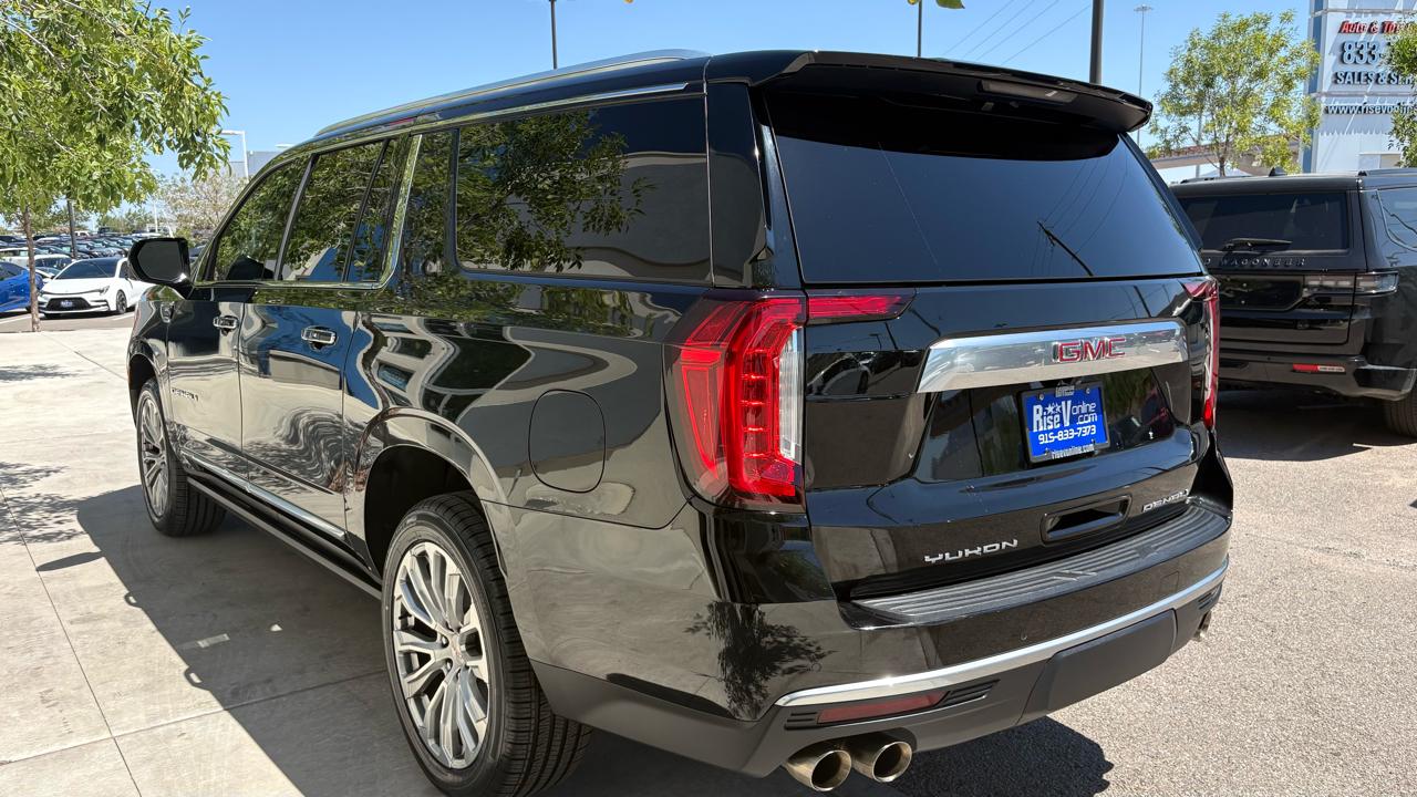 GMC Yukon XL Denali 4WD 2022